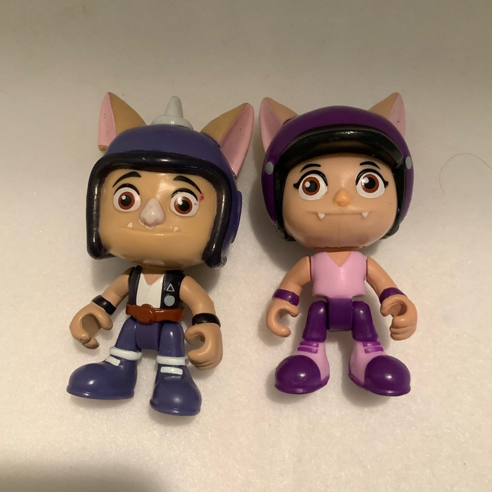 Baddy and Betty Bat 🦇